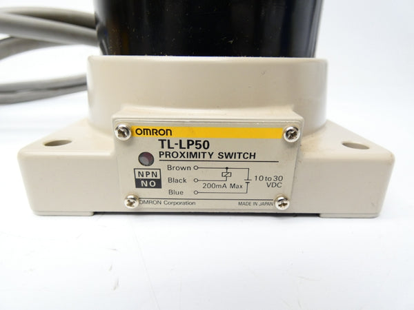 OMRON TL-LP50 10-30VDC NSNP
