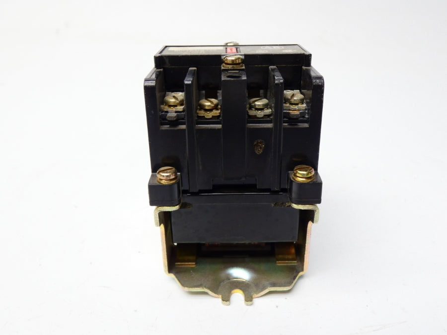 ALLEN BRADLEY 700-N200A2 SER. C 220-240V 60A NSNP