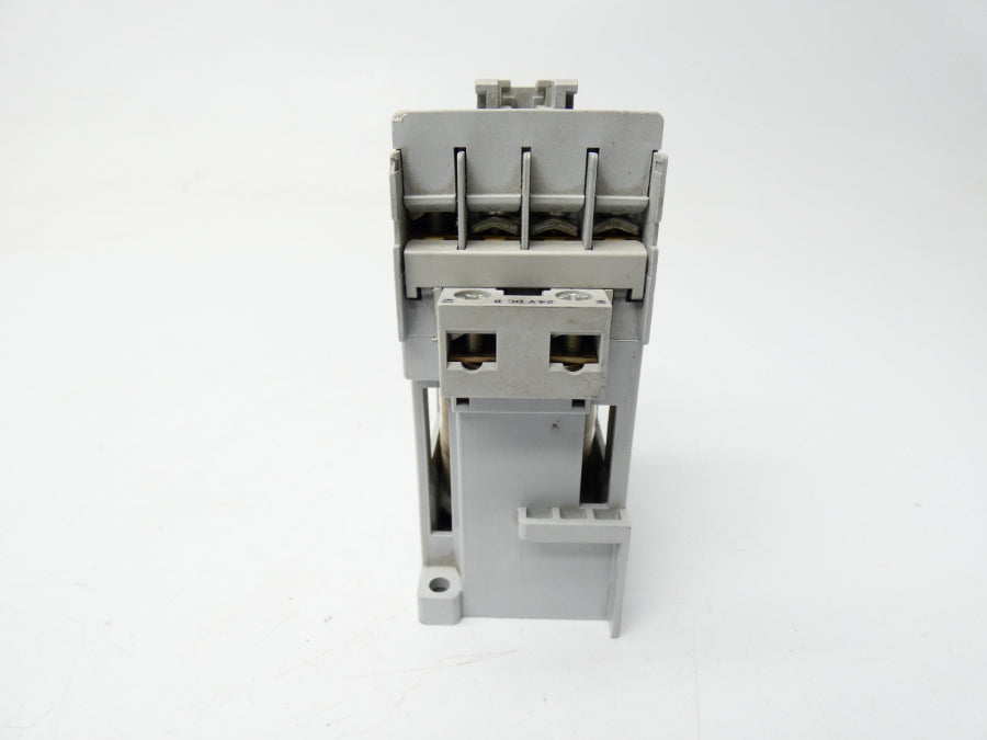 ALLEN BRADLEY 700-CF220D SER. A 24VDC 20A NSNP