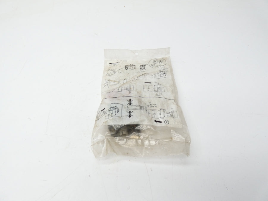 ALLEN BRADLEY 800E-2DL5X11 SER. A 120V NSMP