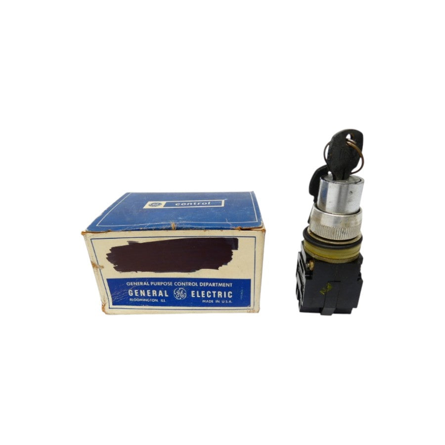 GENERAL ELECTRIC CR104J272 NSMP