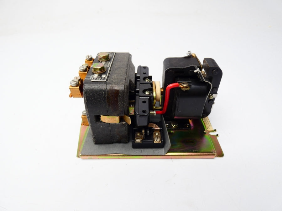 SYLVANIA 77U31 600VAC NSNP