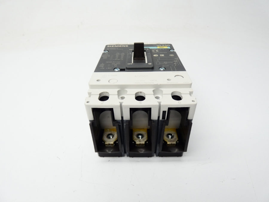 SIEMENS 3VL3725-1AA36-0AA0 600V 250A UNMP