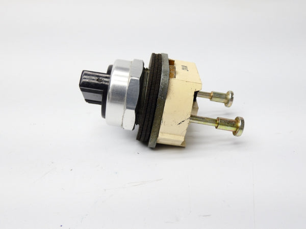 ALLEN BRADLEY 800T-J2 SER. T (AS PICTURED) UNMP