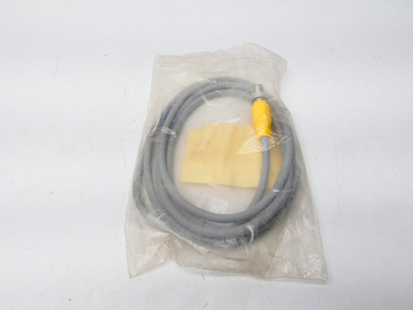TURCK RSSV4.4T-2 U-23285 250V 4A NSMP