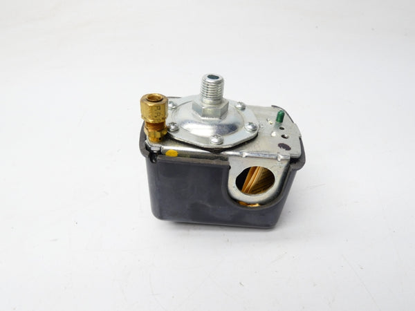 SQUARE D 9013FHG49XZ22 SER. C 460/575V 175PSI NSMP