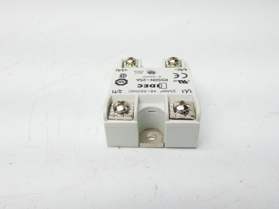 IDEC RSSDN-25A 4-32VDC 25A NSNP