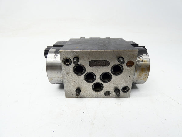 PARKER D31VW1D1Y27 120/110V .49-.58A 3000PSI NSNP