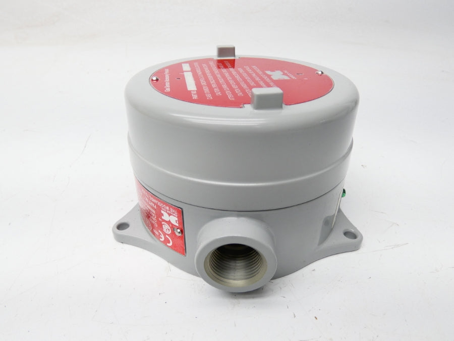 DETCON 975-724004-110 897-850000-010 24VDC NSMP