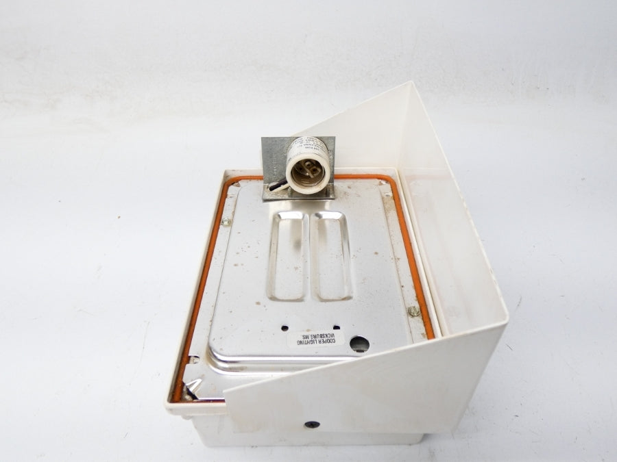LUMARK MHGP-175H-277V-F1-LL-WHT NSMP