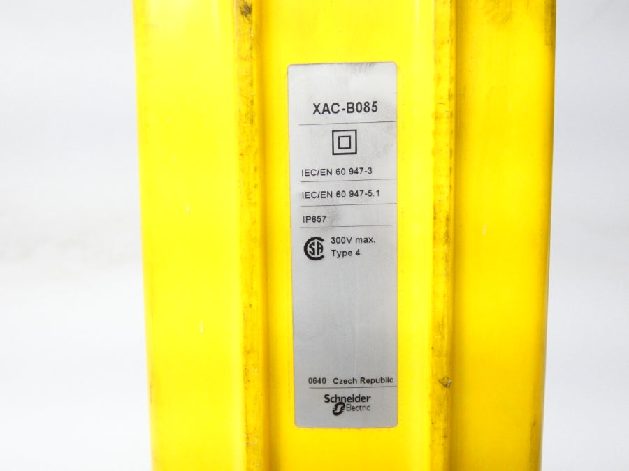 SCHNEIDER ELECTRIC XAC-B085 300V UNMP