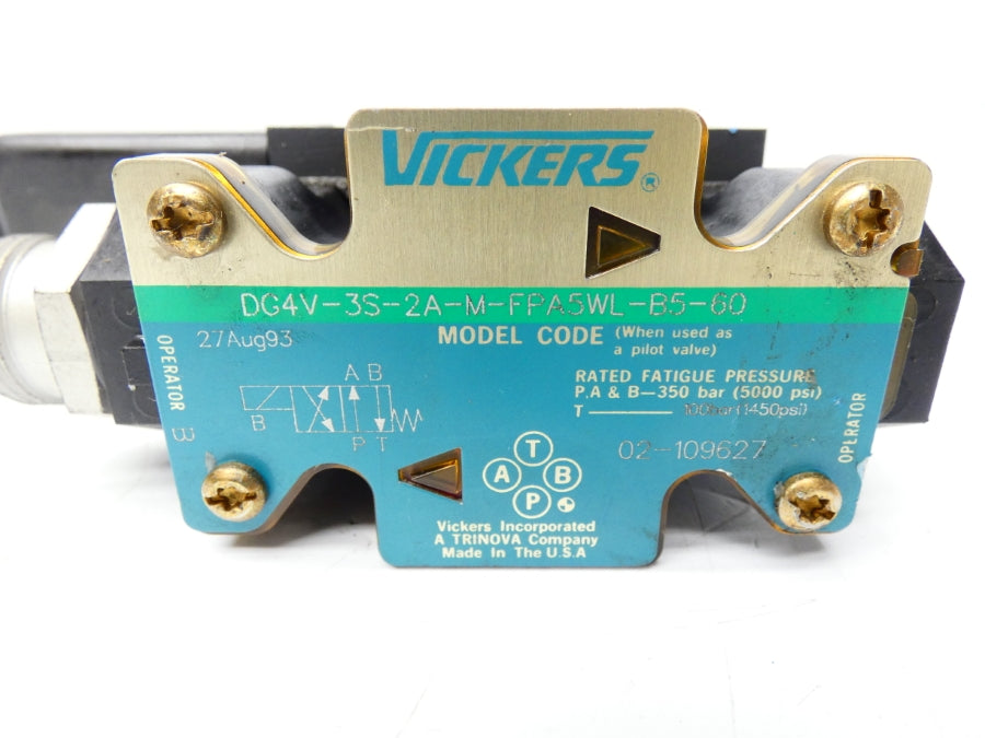 VICKERS DG4V-3S-2A-M-FPA5WL-B5-60 02-109627 110/120V .48/.46A 5000PSI UNMP