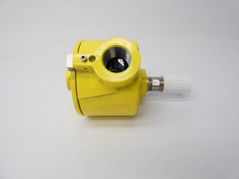 FLUID COMPONENTS INTERNATIONAL FS2000-A1G3B5 100-240VAC 500PSI NSNP