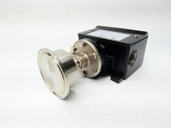 ASHCROFT B450VXCZ 125/250VAC 15A 100PSI NSMP
