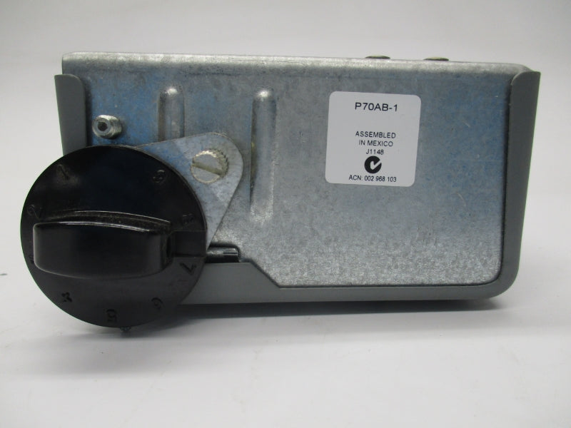 JOHNSON CONTROLS P70AB-1C NSMP