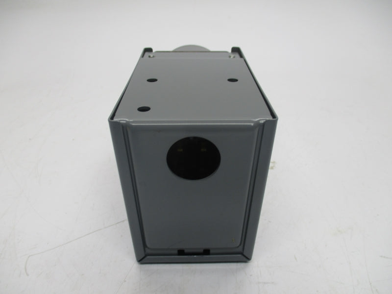 ALLEN BRADLEY 836-C2A SER.A 24/600V 10PSI (BR/WH) NSMP