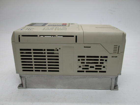 YASKAWA CIMR-F7U41P5 380-480V 4.4A NSMP