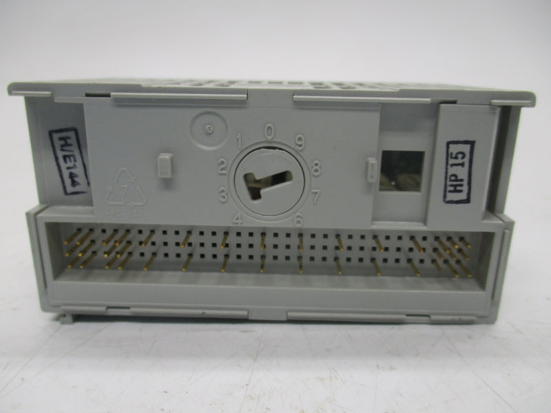 ALLEN BRADLEY 1794-IA8 SER. A REV. C01 120VAC NSNP