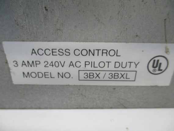 PUSH BUTTON 3BX 240V 3A UNMP