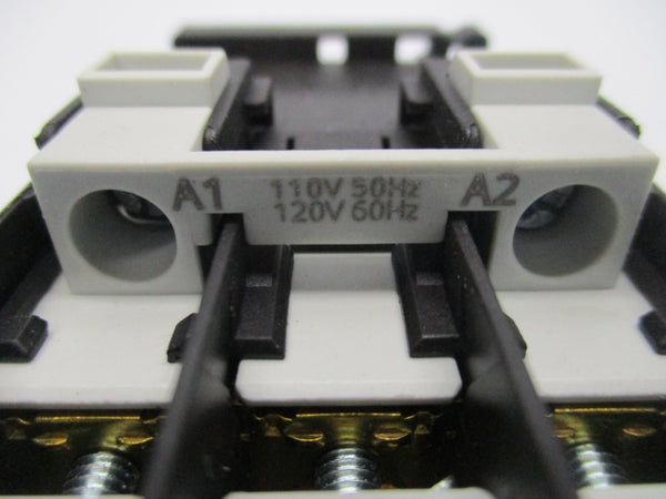 SIEMENS 3RT1026-1AK60-0UA0 110/120V 27A NSMP