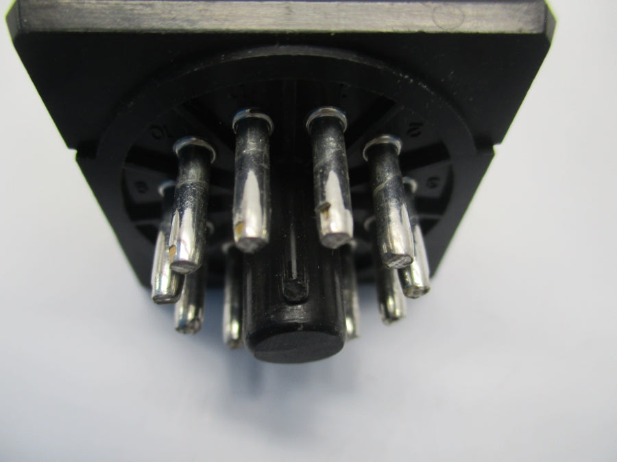 IDEC RR3PA-UL 120VAC UNMP