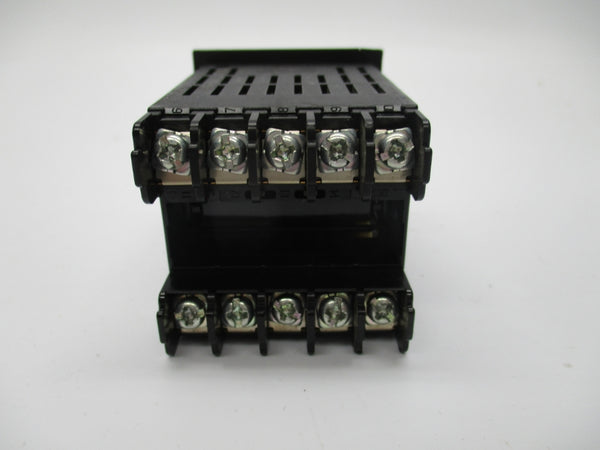 OMRON E5CN-R2MT-500 100-240VAC 3A NSNP