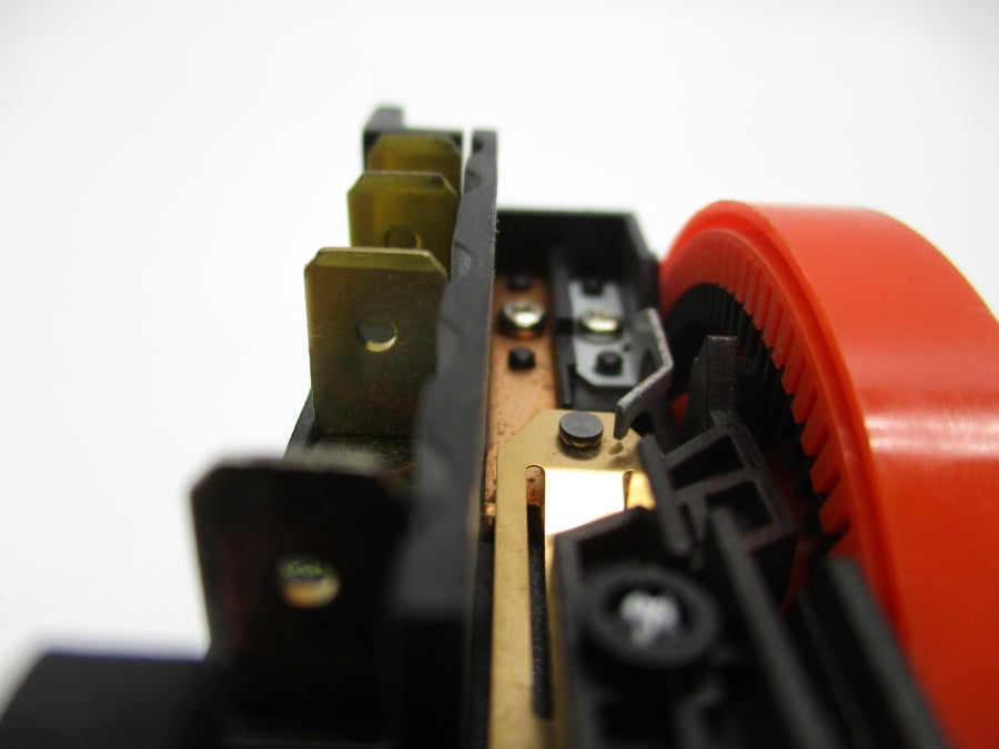 BORG 28801-023 120V 16A NSNP