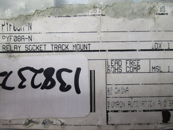 OMRON PYF-08A-N 250VAC 7A NSNP