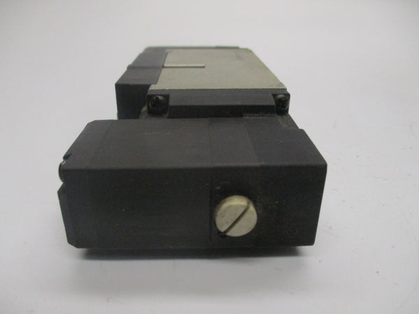 SMC NVFS3200-3FZB 94-138VAC UNMP