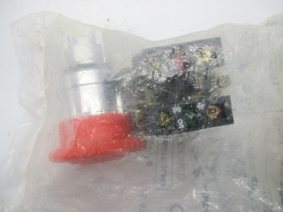 TELEMECANIQUE XB4BS8445 NSMP