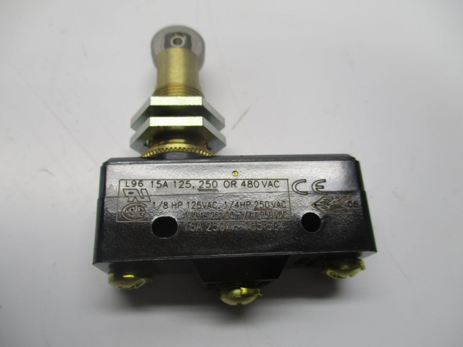 MICRO SWITCH BZ-2RQ18-A2 480VAC, 15A NSNP