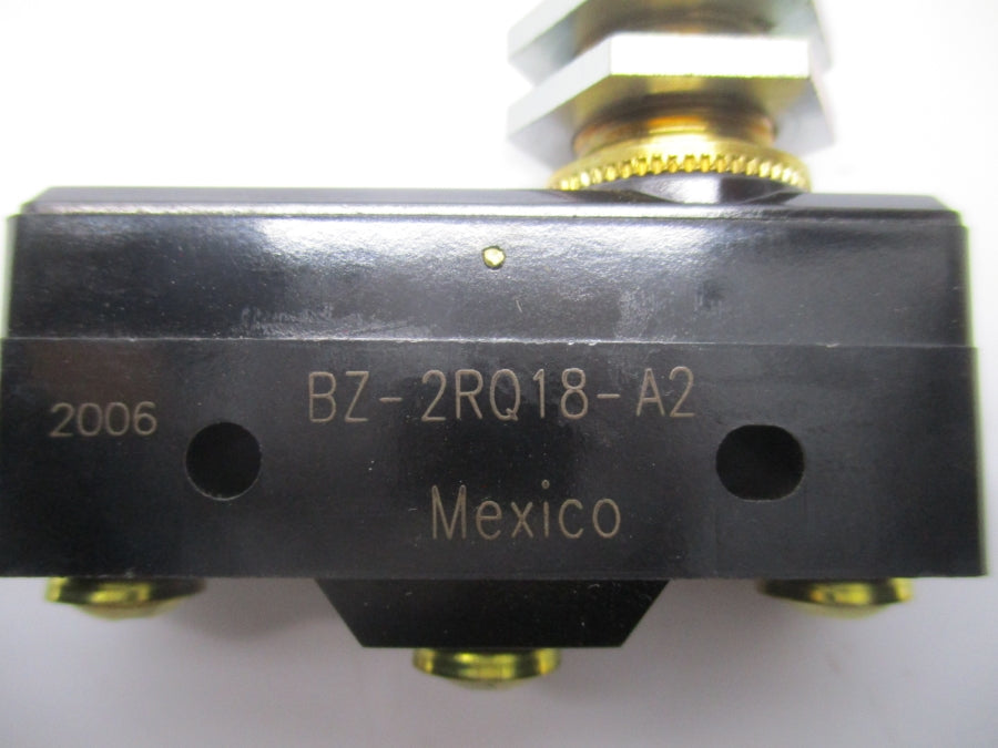 MICRO SWITCH BZ-2RQ18-A2 480VAC, 15A NSNP