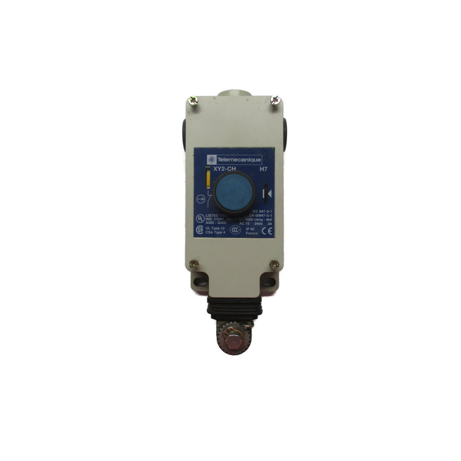 TELEMECANIQUE XY2CH13150H7 240VAC 3A NSNP