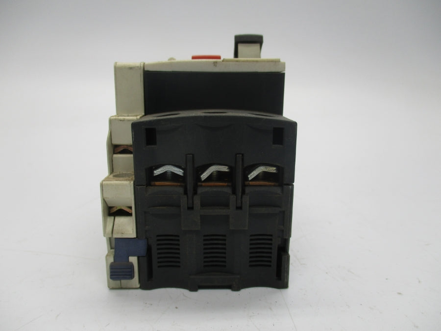 TELEMECANIQUE GV2ME32 690V 24-32A UNMP