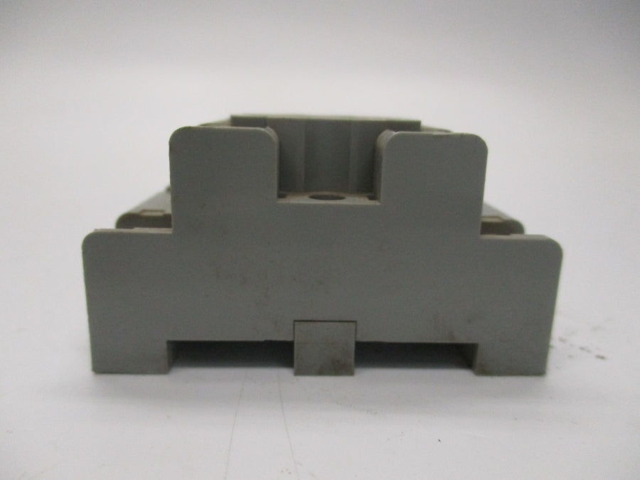 IDEC SR2P-05 300V 10A UNMP