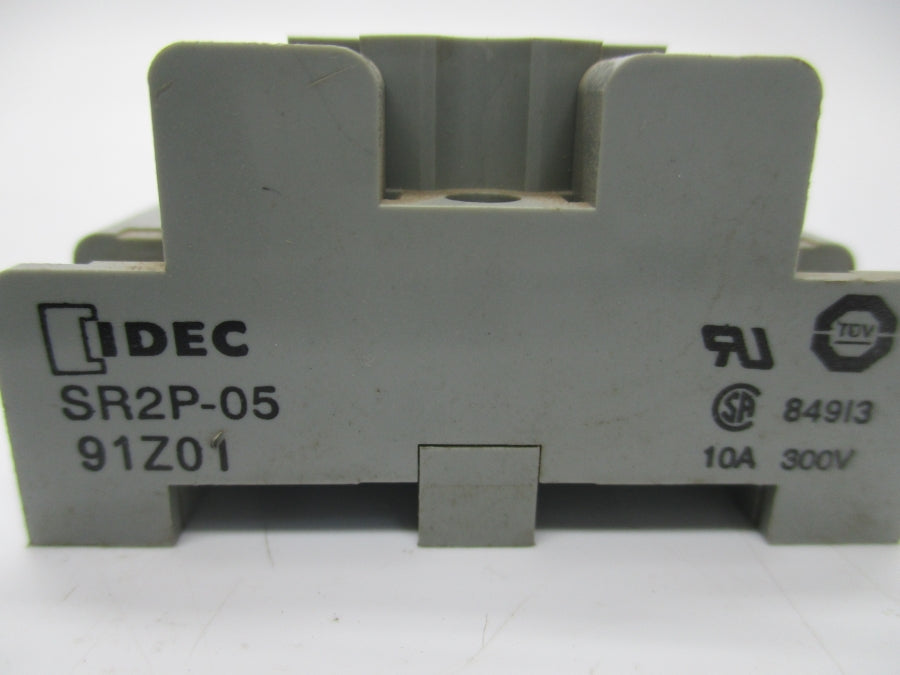 IDEC SR2P-05 300V 10A UNMP