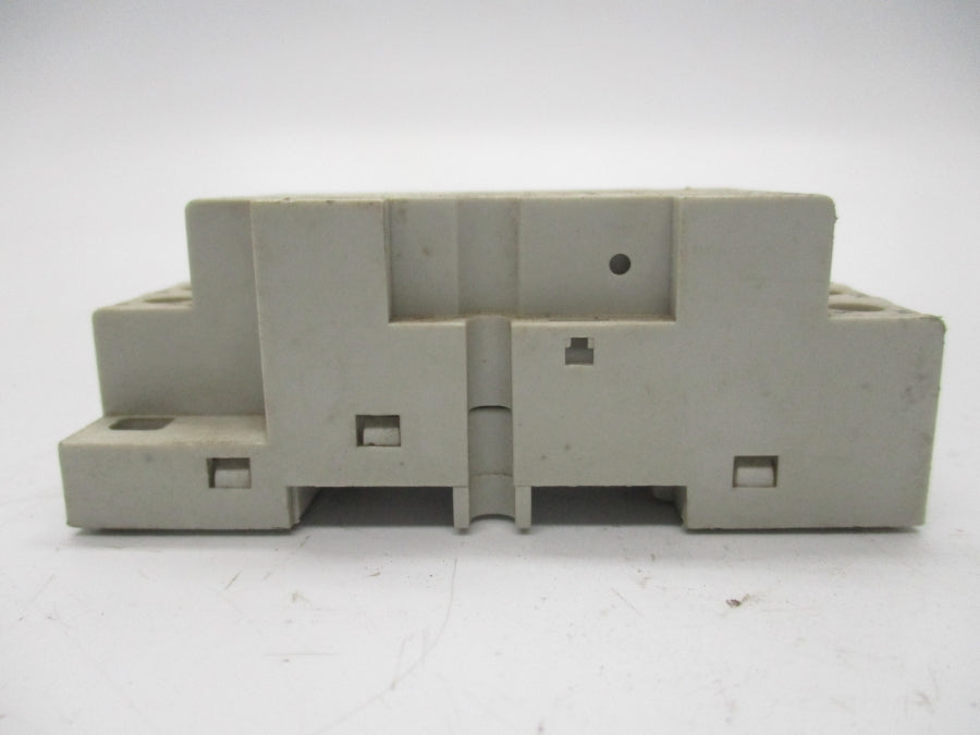 DAYTON 1FC14 300V 16A UNMP