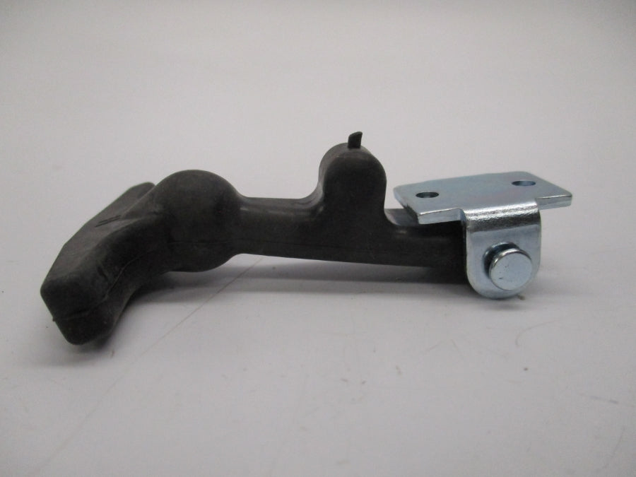 RUBBER HOODM LATCH 32818403 NSMP