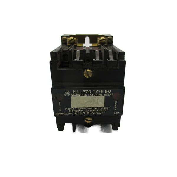 ALLEN BRADLEY 700-RM000A1 SER. B 110/115-120V 30A NSNP