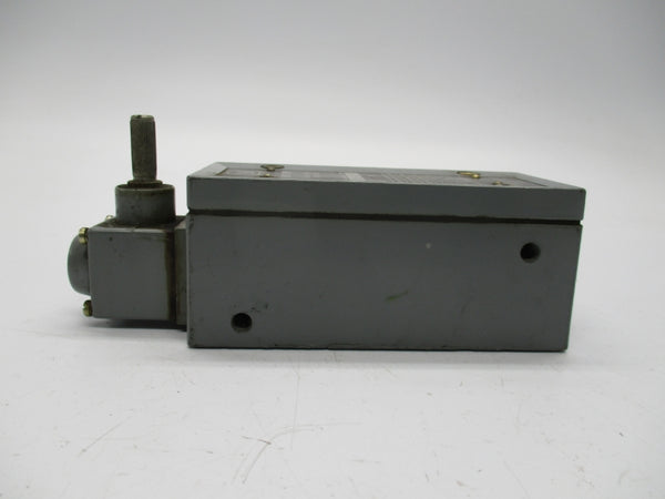 ALLEN BRADLEY 802X-A14 SER. C 120-600VAC 60A UNMP