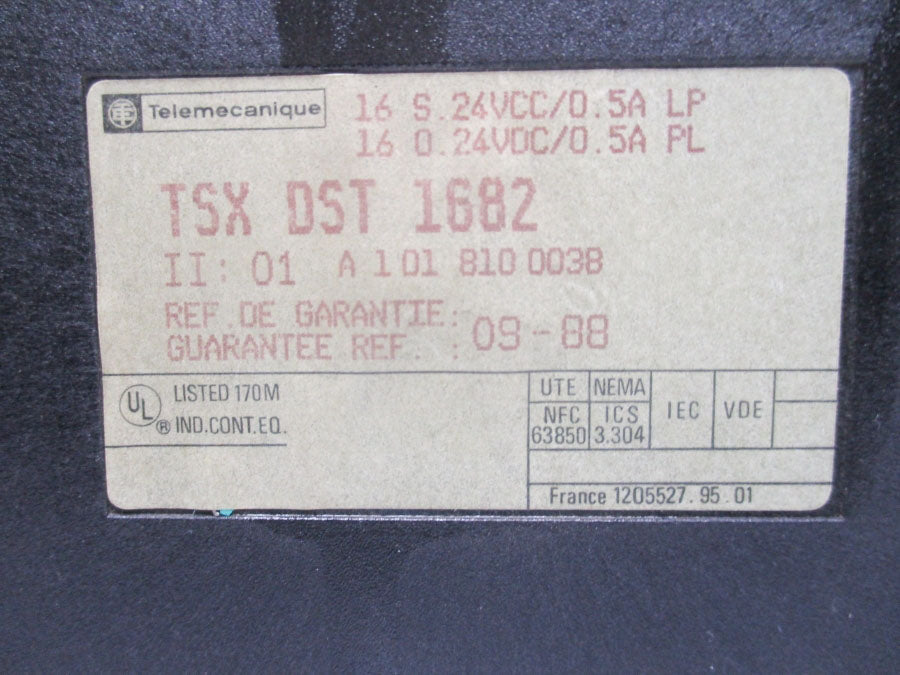 TELEMECANIQUE TSXDSTI682 24VDC 0.5A UNMP