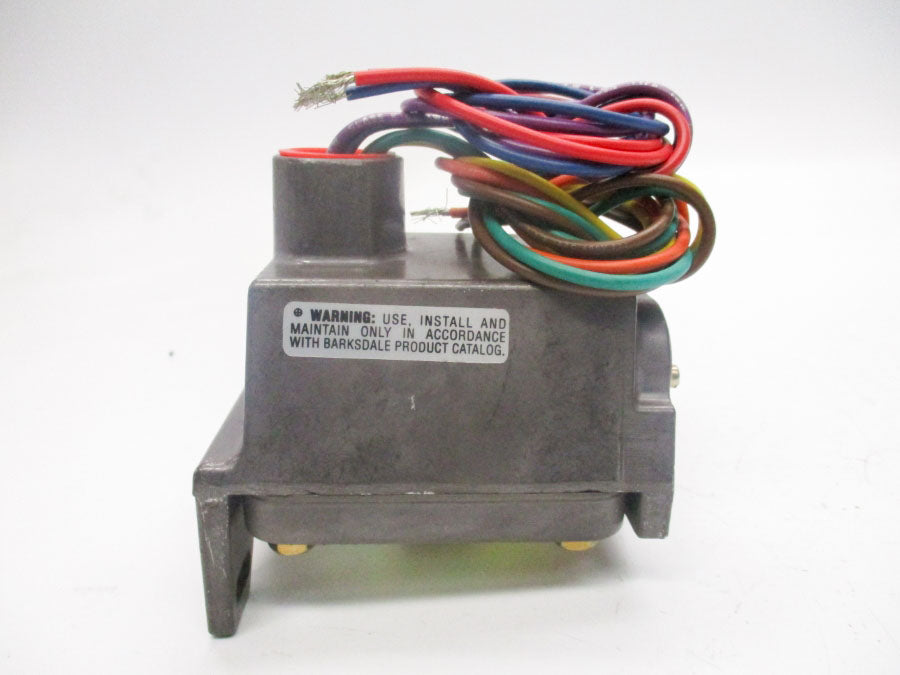BARKSDALE CD2H-H18SS 60PSI NSNP