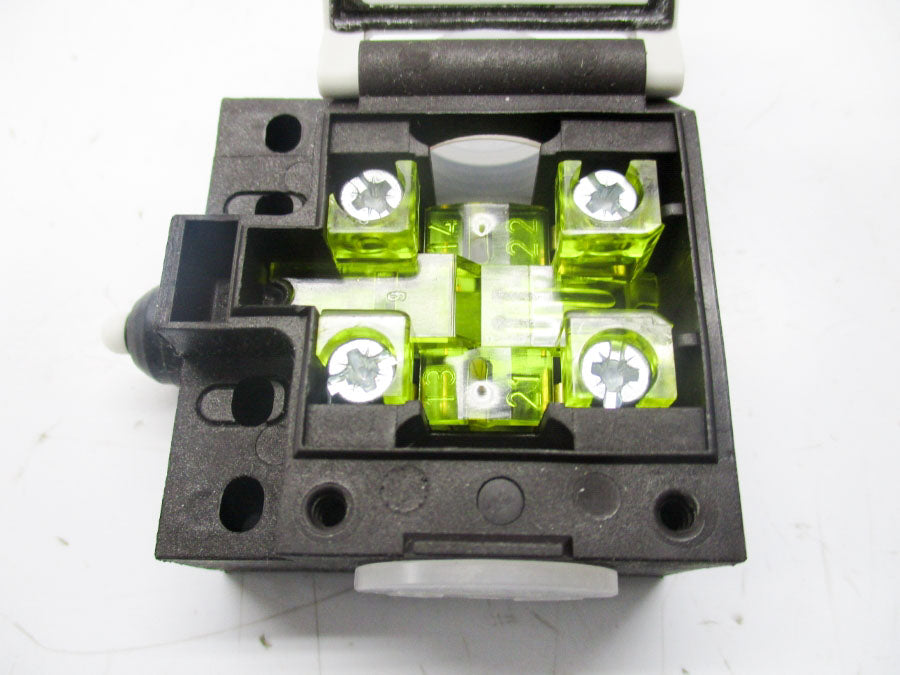 EATON AT0-11-S-IA 300VAC 10A (PKG OF 2) NSMP