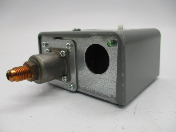 JOHNSON CONTROLS P70KA-30 600V 16A 50-500PSI NSNP