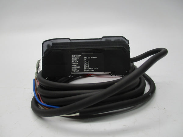 KEYENCE CZ-V21A 24VDC NSMP