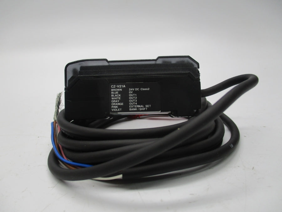 KEYENCE CZ-V21A 24VDC NSMP