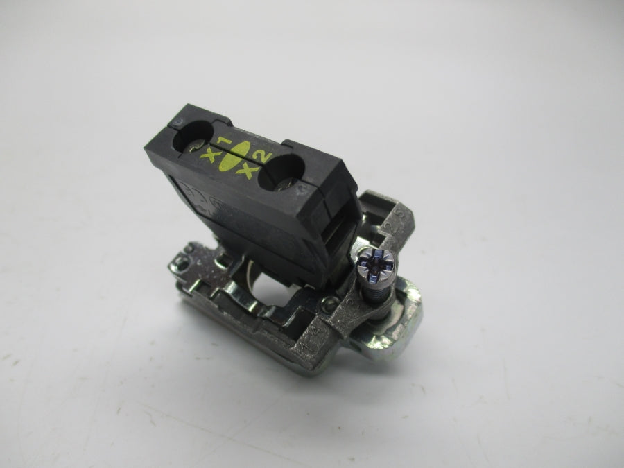 TELEMECANIQUE XB4BVM5 089202 230V NSMP
