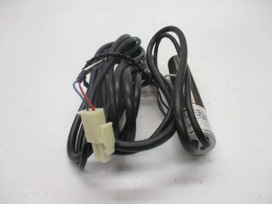 MICROSONIC DBK-4/EMPF/CD/O/M18 20-30VDC NSMP