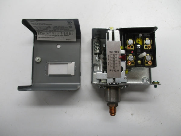 JOHNSON CONTROLS P70KA-30 600V 50/500PSI NSNP