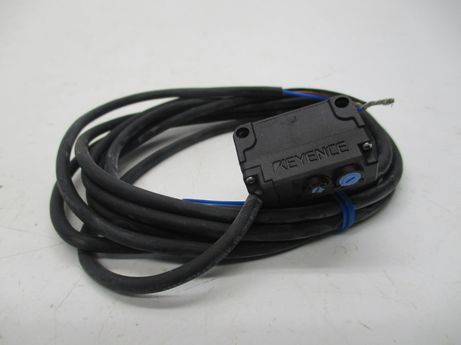 KEYENCE PZ-G42N 10-30CDC NSNP